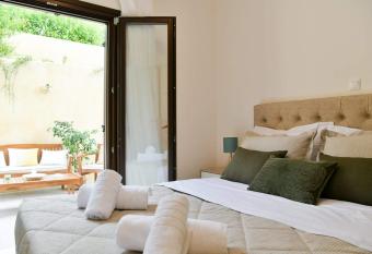 Anemi Deluxe Apartment has Balcony rooms