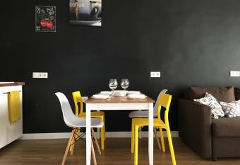 Ladrillo, apartment by the sea, Santa Pola has Balcony rooms