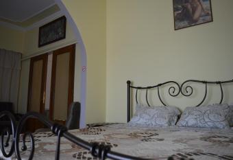 Anita s hosting has Balcony rooms