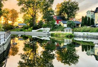 Berglings Boutique Hotell allows 18 year olds to book a room