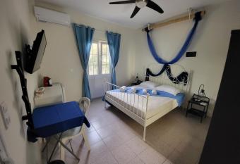 Black Fig has Smoking/Balcony rooms