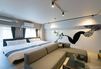 ORIGAMINN 301 & 5 mins Peace Park allows 18 year olds to book a room