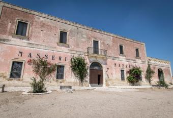 Masseria Mazzetta Salento Corte del Falconiere B&B has Balcony rooms