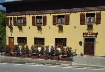 Appartamento Lo Slittone has Balcony rooms