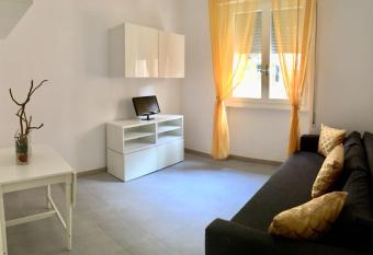 Casa Martina allows 18 year olds to book a room