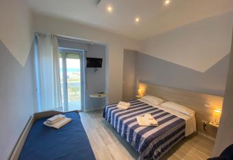 NARANJA has Balcony rooms