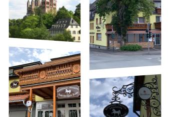 zum wei  en Ross has Balcony rooms