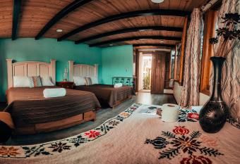 Hostal Mago allows 18 year olds to book a room