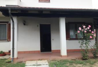 A casa di Antonella has Balcony rooms