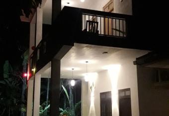 Sawanga Home Stay has Smoking/Balcony rooms