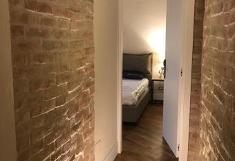 Palazzo Pignatelli has Balcony rooms