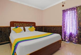 Itsy By Treebo - Rain Forest allows 18 year olds to book a room