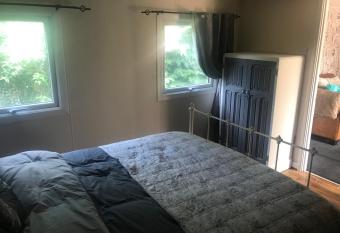 The hideaway 8 Norwich Road Apartment has Balcony rooms