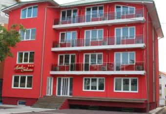 Steluta has Balcony rooms