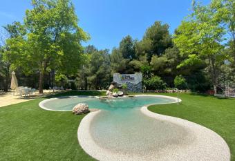 Camping Fonts del Algar has Balcony rooms