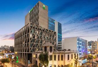 Holiday Inn - Lima Miraflores, an IHG Hotel allows 18 year olds to book a room