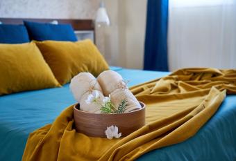 La Macarena Airport allows 18 year olds to book a room