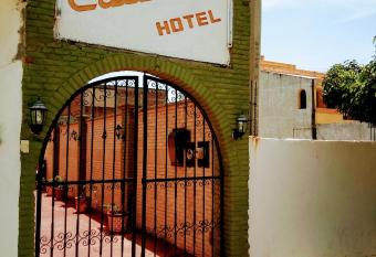 Hotel Calendas has Balcony rooms