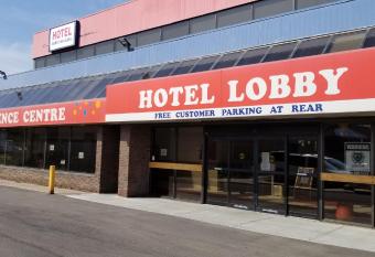 Bedfort Inn & Suites allows 18 year olds to book a room