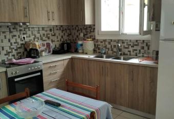 ASTERIA HOUSE allows 18 year olds to book a room