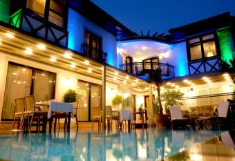 Egehan Butik Hotel Dalyan has Balcony rooms