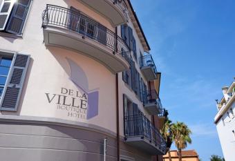 Boutique Hotel de la Ville allows 18 year olds to book a room