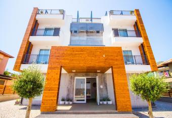 VIDA has Balcony rooms