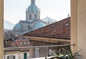 Como Bellevue Duomo allows 18 year olds to book a room