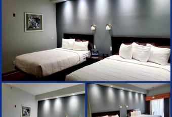 Blue Bay Inn & Suites has Balcony rooms