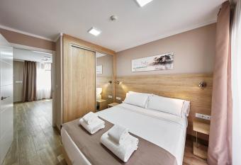 GBH Hotel-Apartamentos Caballito de Mar has Balcony rooms