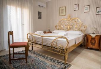 B&B Chiaro di Luna has Balcony rooms