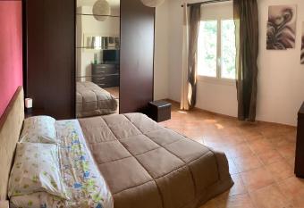 La porta del Sole allows 18 year olds to book a room