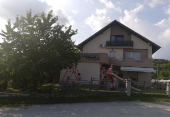 Studio apartman Tu  ek has Balcony rooms