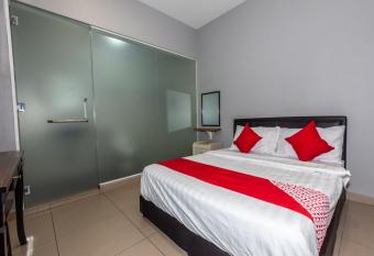 OYO 1185 Ho Hotel allows 18 year olds to book a room