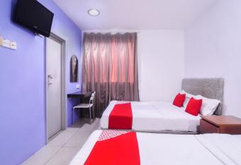 OYO 1220 396 Home Sweet Home allows 18 year olds to book a room
