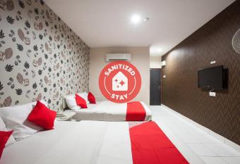 OYO 1163 Hotel Pulai allows 18 year olds to book a room
