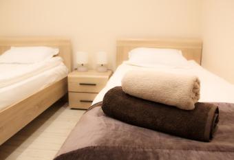 Cosmo Apartment Pleven has Balcony rooms