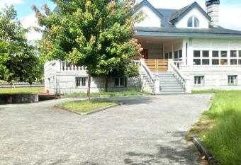 Finca O Fontao has Balcony rooms