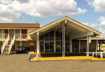 Thunderbird Motel Hillsboro has Smoking rooms