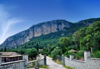 anastasios paleokastritsa studios has Balcony rooms