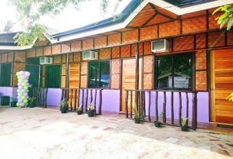 In-N-Out Hostel allows 18 year olds to book a room