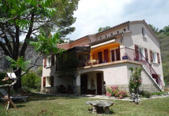 G  te  has Balcony rooms