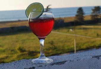 Tirkius House has Balcony rooms