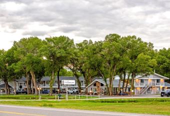 The Gunnison Inn at Dos Rios Golf Course has Balcony rooms