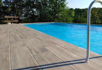 Il carpino bianco bilocale has Balcony rooms