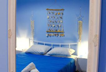 Amalia House allows 18 year olds to book a room