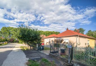 Ir  nke apartman has Balcony rooms