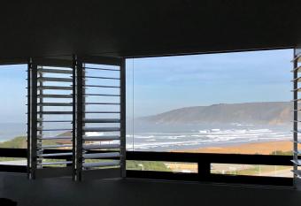 Villa Sol allows 18 year olds to book a room