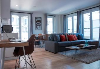 Smartflats Design - EU Commission has Balcony rooms