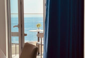 Ionian Terrace has Balcony rooms
